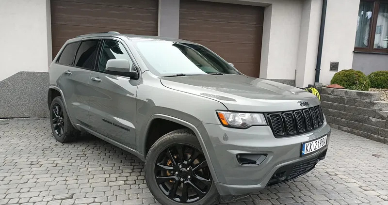 pomorskie Jeep Grand Cherokee cena 133000 przebieg: 107500, rok produkcji 2019 z Kraków